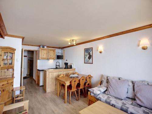 Appartement Les Menuires, 3 pièces, 6 personnes - FR-1-178-319