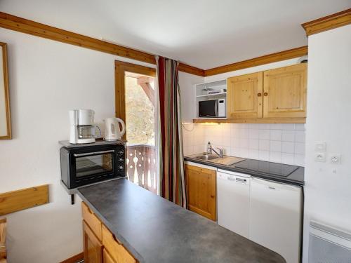 Appartement Les Menuires, 3 pièces, 6 personnes - FR-1-178-347