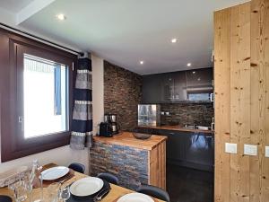 Appartement Les Menuires, 3 pièces, 6 personnes - FR-1-178-68