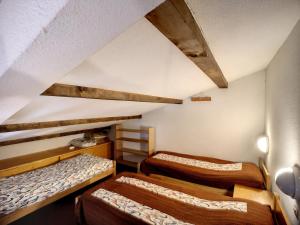 Appartement Les Menuires, 3 pièces, 6 personnes - FR-1-178-93