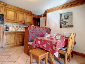 Appartement Les Menuires, 3 pièces, 6 personnes - FR-1-344-736