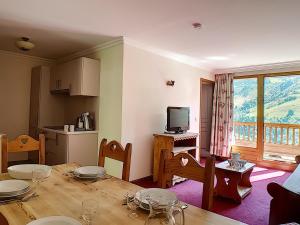 Appartement Les Menuires, 3 pièces, 6 personnes - FR-1-344-755