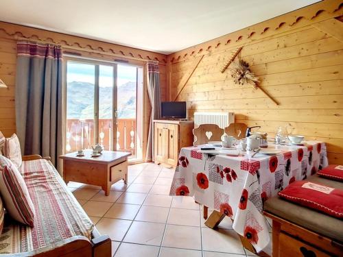 Appartement Les Menuires, 3 pièces, 6 personnes - FR-1-344-778