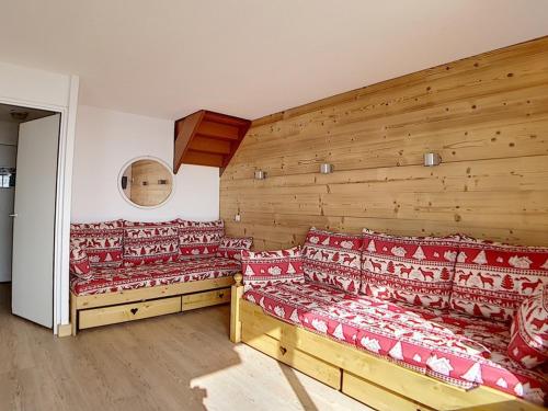 Appartement Les Menuires, 3 pièces, 6 personnes - FR-1-344-789