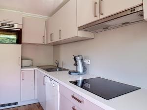 Appartement Les Menuires, 3 pièces, 6 personnes - FR-1-344-798