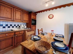 Appartement Les Menuires, 3 pièces, 6 personnes - FR-1-344-837