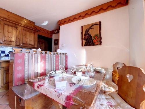 Appartement Les Menuires, 3 pièces, 6 personnes - FR-1-344-841