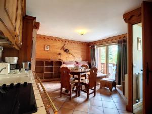 Appartement Les Menuires, 3 pièces, 6 personnes - FR-1-344-844