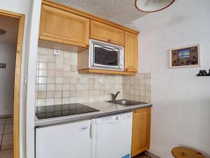 Appartement Les Menuires, 3 pièces, 6 personnes - FR-1-344-892