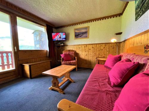 Appartement Les Menuires, 3 pièces, 6 personnes - FR-1-452-126