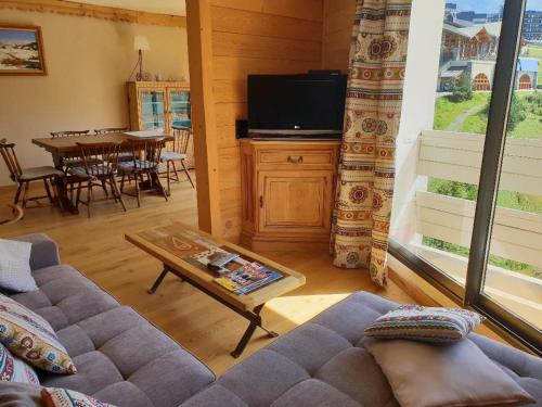 Appartement Les Menuires, 3 pièces, 6 personnes - FR-1-574-46