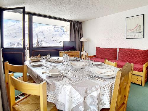 Appartement Les Menuires, 3 pièces, 8 personnes - FR-1-344-1054