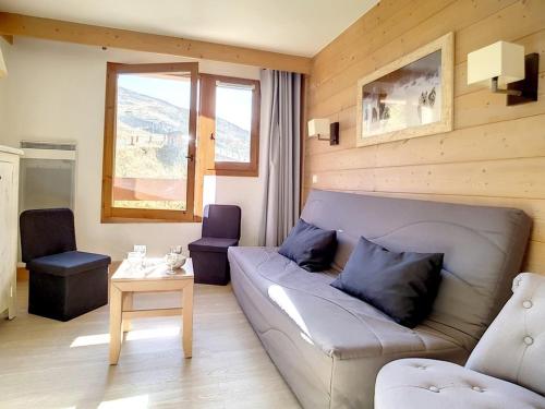 Appartement Les Menuires, 3 pièces, 8 personnes - FR-1-344-345