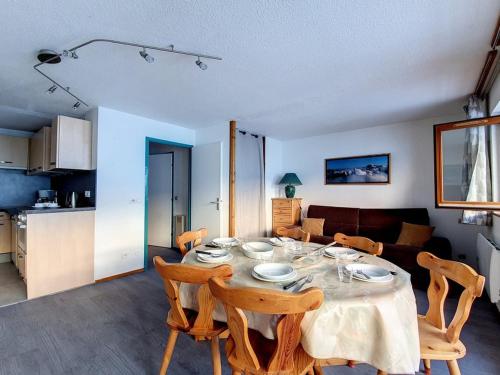 Appartement Les Menuires, 3 pièces, 8 personnes - FR-1-344-726