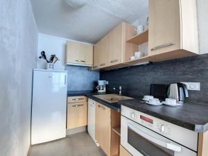 Appartement Les Menuires, 3 pièces, 8 personnes - FR-1-344-726
