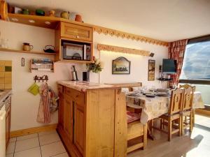 Appartement Les Menuires, 3 pièces, 8 personnes - FR-1-344-733