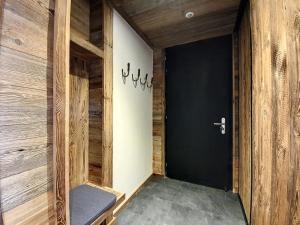 Appartement Les Menuires, 3 pièces, 8 personnes - FR-1-344-735