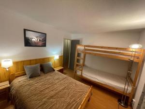 Appartement Les Menuires, 4 pièces, 10 personnes - FR-1-574-3