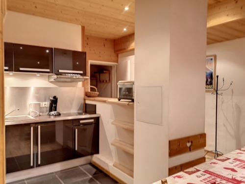 Appartement Les Menuires, 4 pièces, 6 personnes - FR-1-178-177