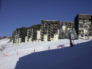 Appartement Les Menuires, 4 pièces, 6 personnes - FR-1-178-177