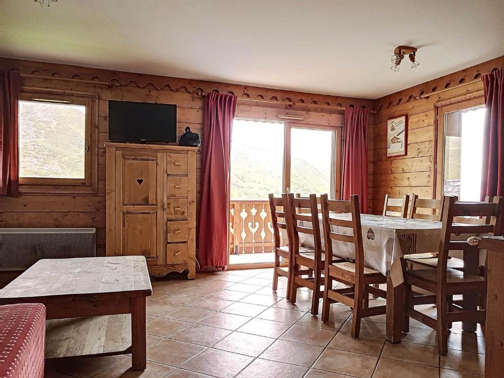 Appartement Appartement Les Menuires, 4 pièces, 6 personnes - FR-1-344-453 Hameau des marmottes 73440 Les Menuires