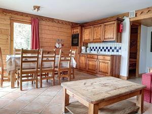 Appartement Appartement Les Menuires, 4 pièces, 6 personnes - FR-1-344-453 Hameau des marmottes 73440 Les Menuires Rhône-Alpes