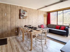 Appartement Les Menuires, 4 pièces, 8 personnes - FR-1-344-349