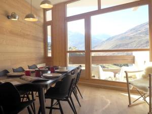 Appartement Les Menuires, 4 pièces, 8 personnes - FR-1-344-427