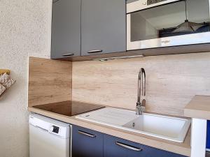 Appartement Les Menuires, 4 pièces, 8 personnes - FR-1-344-827