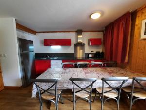 Appartement Appartement Les Menuires, 4 pièces, 8 personnes - FR-1-452-79 CÃ´tes D'Or - Les Cotes D'Or - 73440 Les Menuires Rhône-Alpes