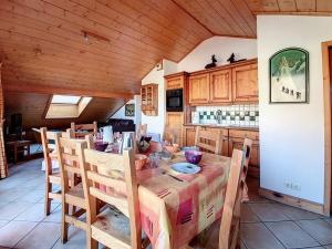 Appartement Les Menuires, 5 pièces, 8 personnes - FR-1-344-749