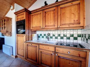 Appartement Les Menuires, 5 pièces, 8 personnes - FR-1-344-749