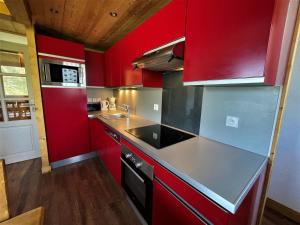 Appartement Les Menuires, 5 pièces, 8 personnes - FR-1-452-94