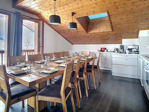 Appartement Les Menuires, 6 pièces, 12 personnes - FR-1-344-775