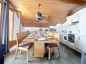 Appartement Les Menuires, 6 pièces, 12 personnes - FR-1-344-775