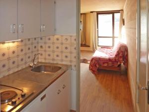 Appartement Les Orres, 1 pièce, 2 personnes - FR-1-322-285