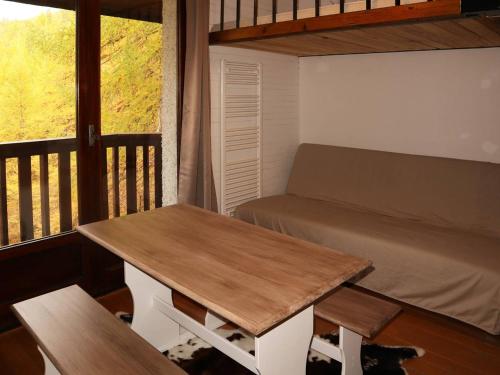 Appartement Les Orres, 1 pièce, 2 personnes - FR-1-322-465