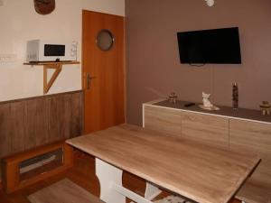 Appartement Les Orres, 1 pièce, 2 personnes - FR-1-322-465