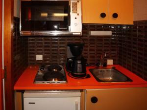 Appartement Appartement Les Orres, 1 pièce, 2 personnes - FR-1-322-503 LE BELVEDERE N° 616 Chemin du Grand corbeau 05200 Les Orres Provence-Alpes-Côte d\'Azur