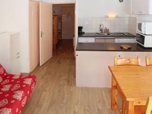 Appartement Les Orres, 1 pièce, 4 personnes - FR-1-322-151