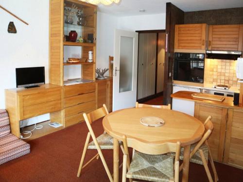 Appartement Les Orres, 1 pièce, 4 personnes - FR-1-322-167