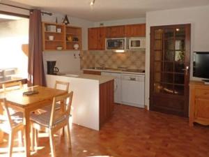 Appartement Appartement Les Orres, 1 pièce, 4 personnes - FR-1-322-215 Les Flocons NÂ°313 - Route De Bois Mean - 05200 Les Orres Provence-Alpes-Côte d\'Azur