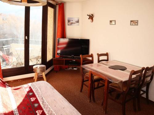 Appartement Les Orres, 1 pièce, 4 personnes - FR-1-322-342