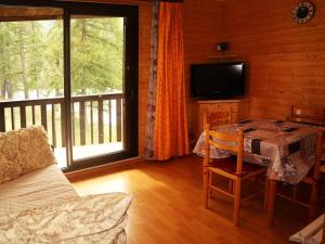 Appartement Les Orres, 1 pièce, 4 personnes - FR-1-322-396