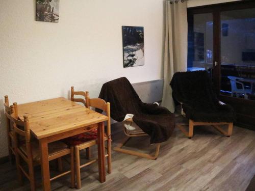 Appartement Les Orres, 1 pièce, 4 personnes - FR-1-322-471
