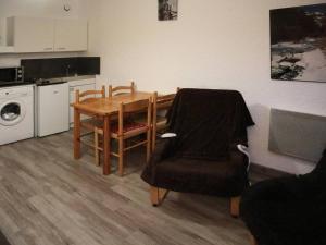 Appartement Les Orres, 1 pièce, 4 personnes - FR-1-322-471