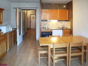 Appartement Les Orres, 1 pièce, 6 personnes - FR-1-322-172