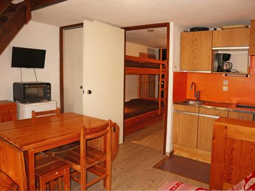 Appartement Les Orres, 1 pièce, 6 personnes - FR-1-322-226