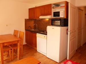 Appartement Appartement Les Orres, 2 pièces, 4 personnes - FR-1-322-425 LE BOIS MEAN N°A307 Le bois mean 05200 Les Orres Provence-Alpes-Côte d\'Azur