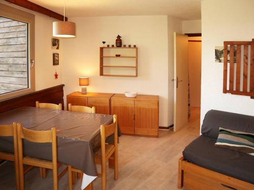 Appartement Les Orres, 2 pièces, 5 personnes - FR-1-322-488